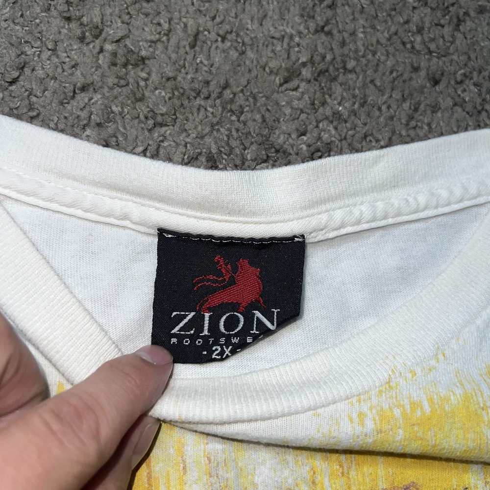 Bob Marley T-Shirt Mens 2XL White Zion Concrete Jungle 2010 Music Regge Tee - Picture 4 of 8